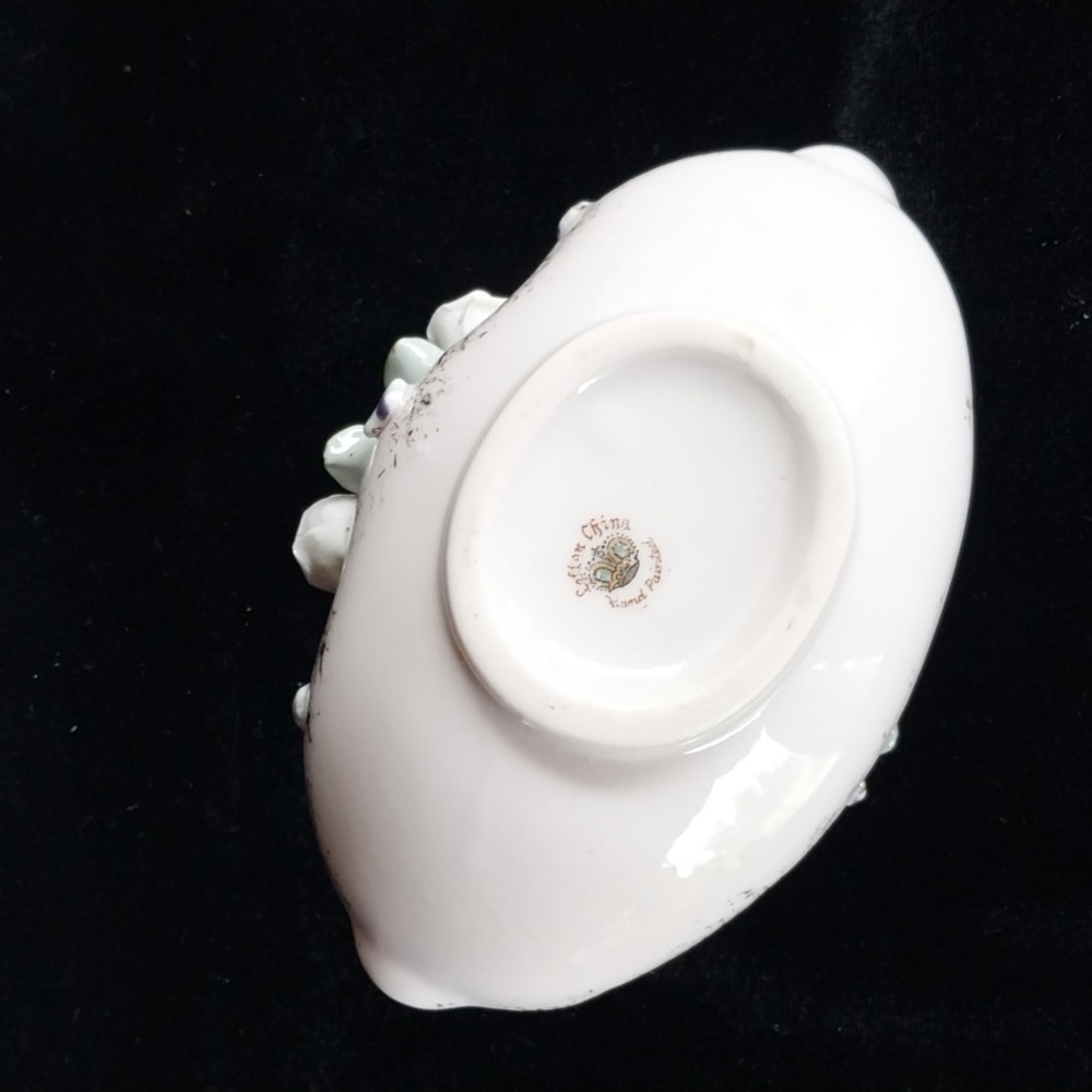 🤑🤑Vintage Lefton China cream and gold ladies ashtray - Picture 7 of 12